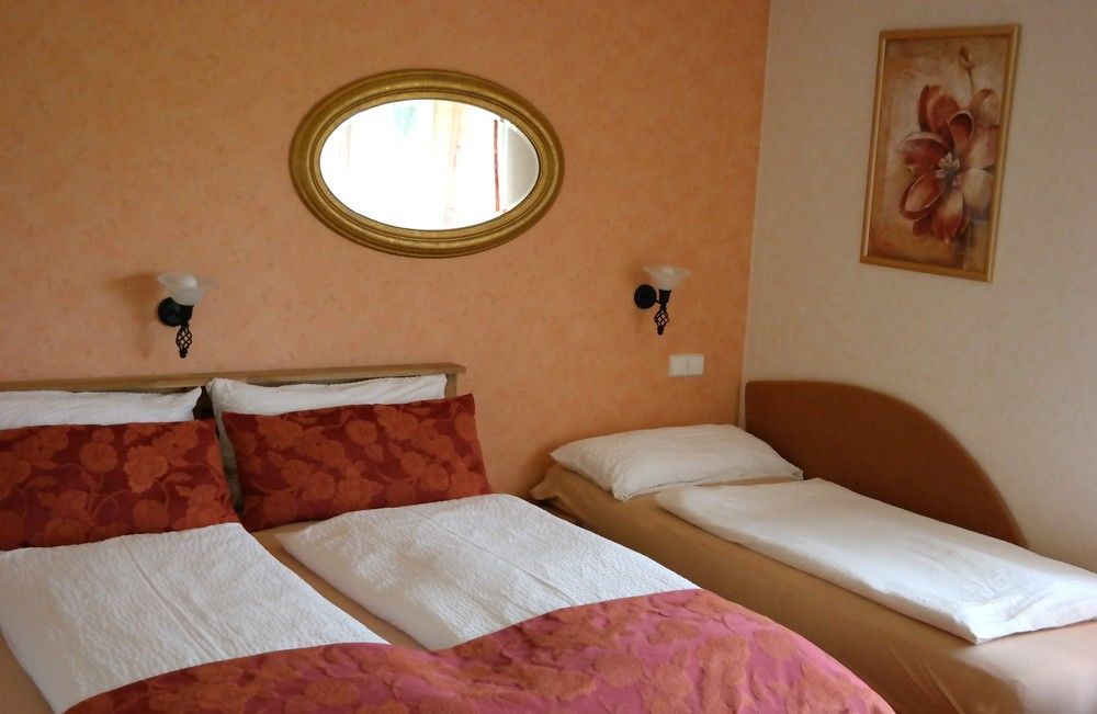 Wellness Pension Am Rain Winden im Elztal Buitenkant foto
